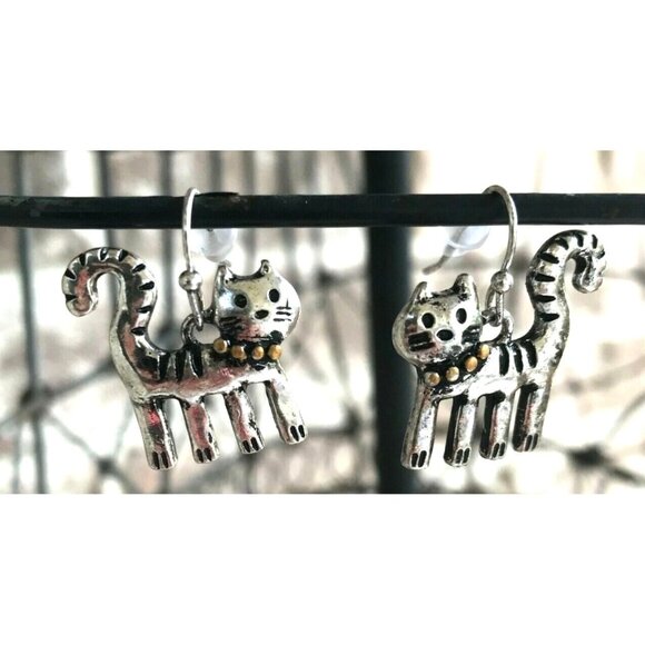 Cat Earrings Handmade Metal Kitty Lover Birthday Gift Hypoallergenic Hoo… - Picture 4 of 7